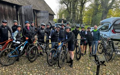 Peter’s Eerste MTB-Avontuur met de Dirtbags & Mudbabes: Modder, Vriendschap en Volle Actie! 🚵‍♂️💥